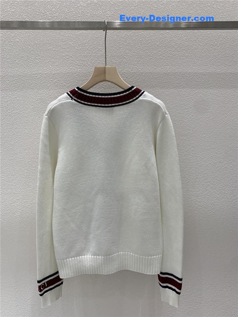 Gvc*1 intarsia wool knitted cardigan in white