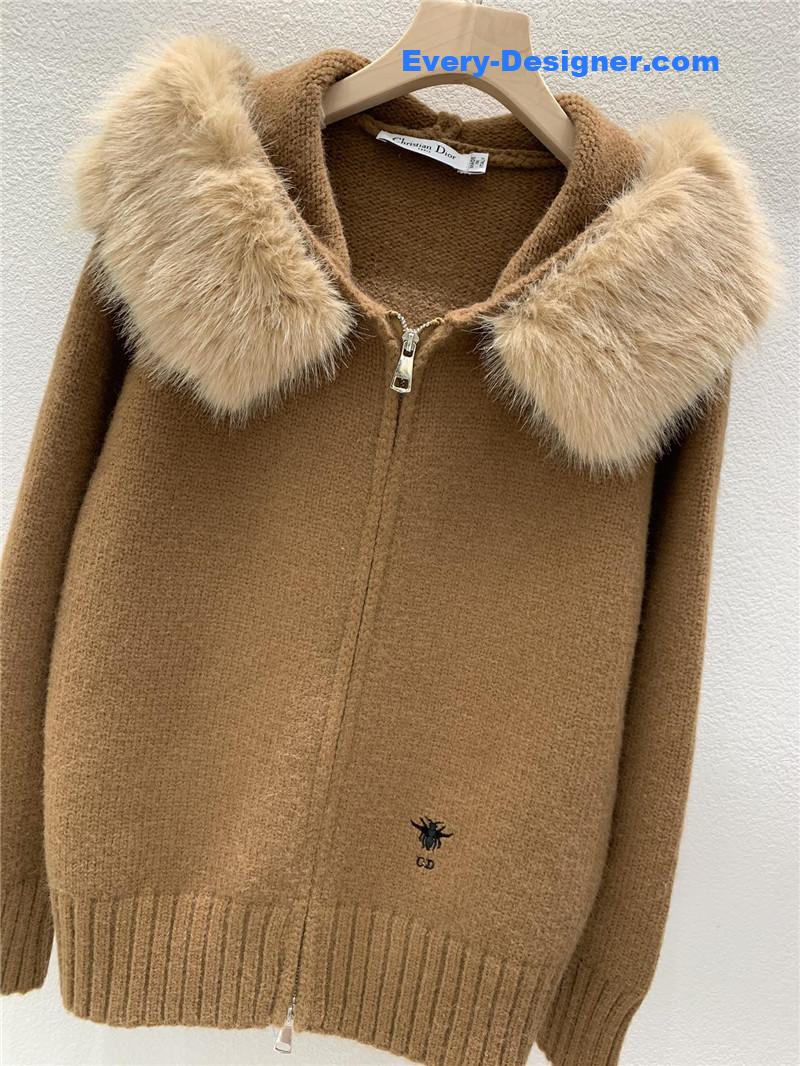 D10r fur zip-up hooded cardigan brown