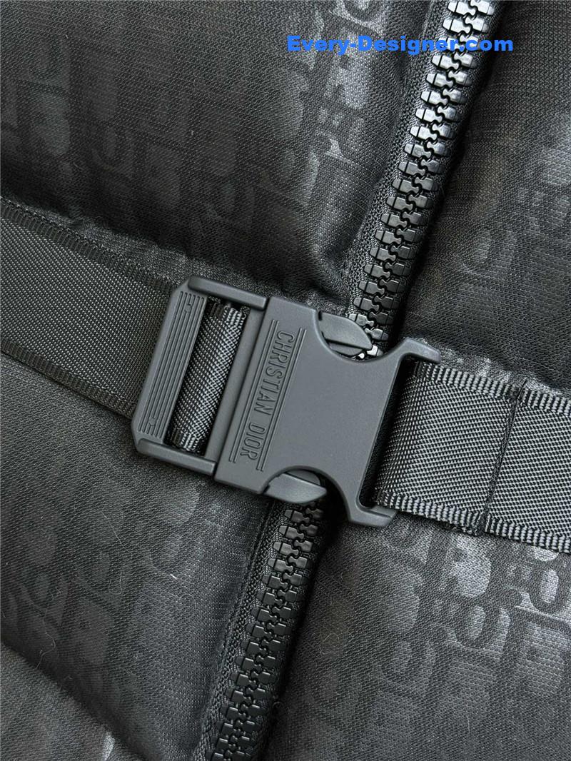 D10r old flower down jacket