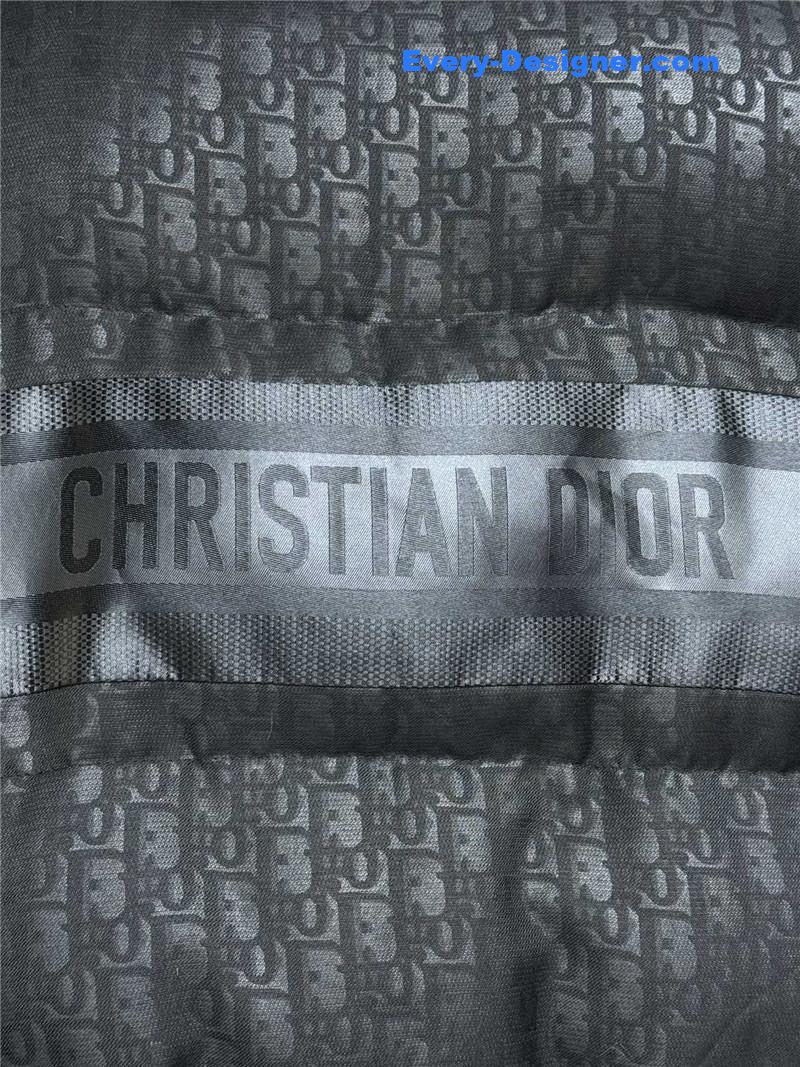 D10r old flower down jacket