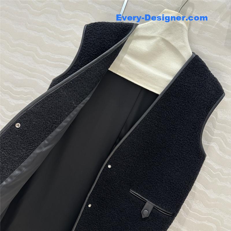 prada wool vest