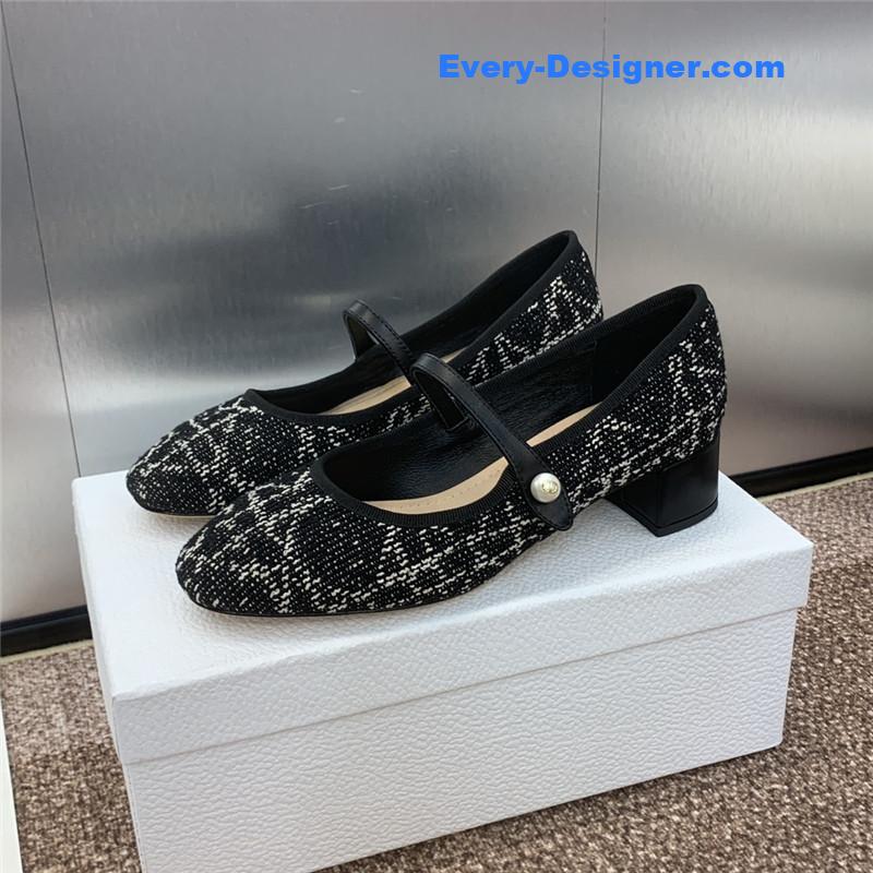 Dior Ballet Pump in Gold Cannage Tweed