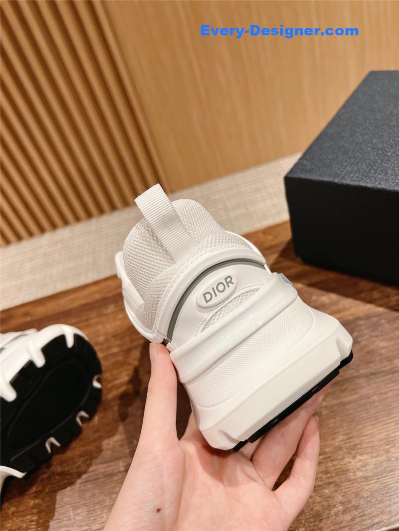 D10r lewis hamilton sneakers white