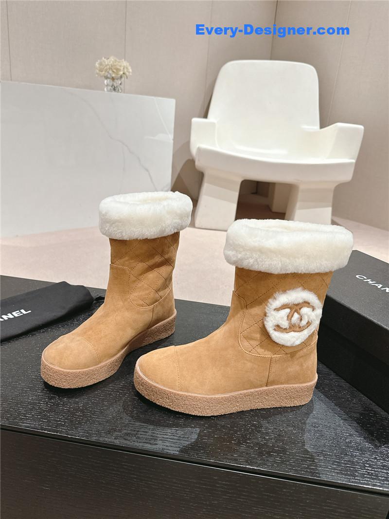 Chanel Logo Brown Suede Snow Boots