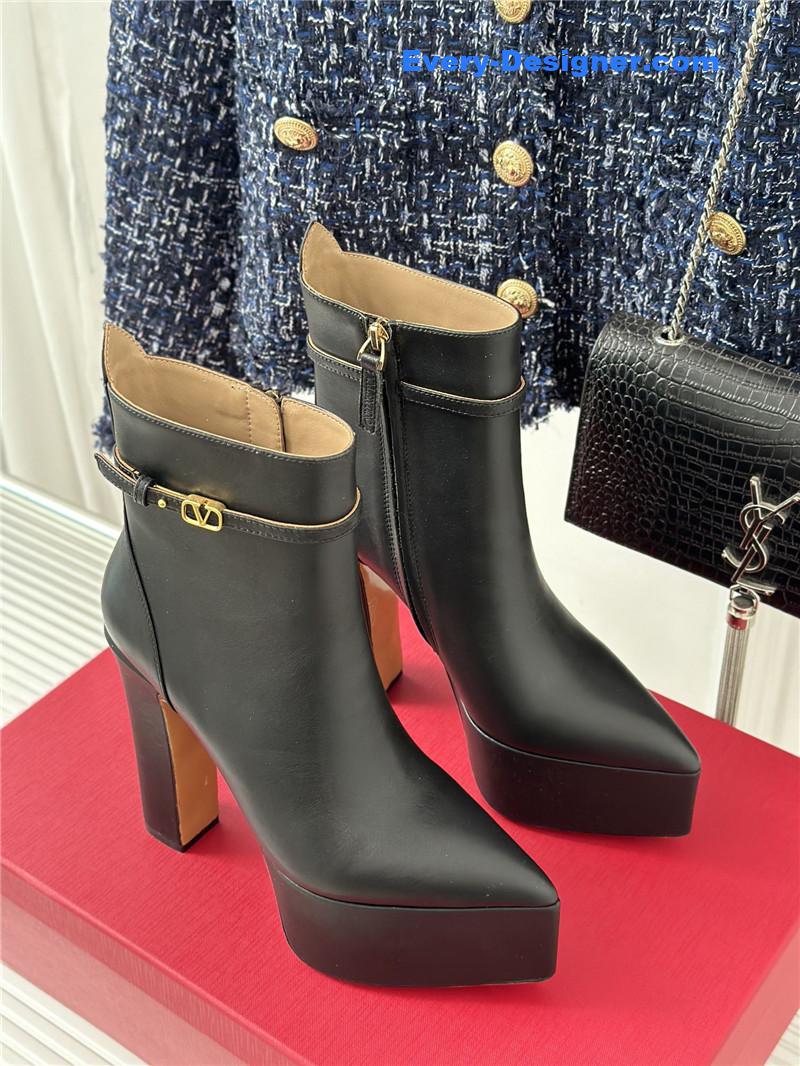 Valentino Garavani Black Leather Heel Platform Booties