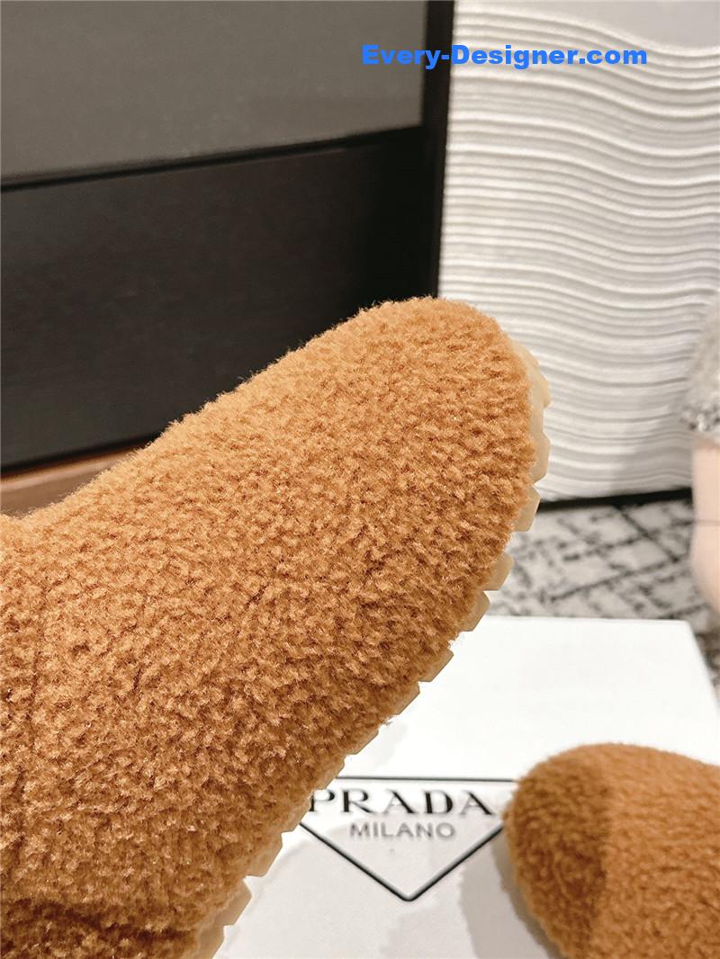 Pra*a shearling booties in brown