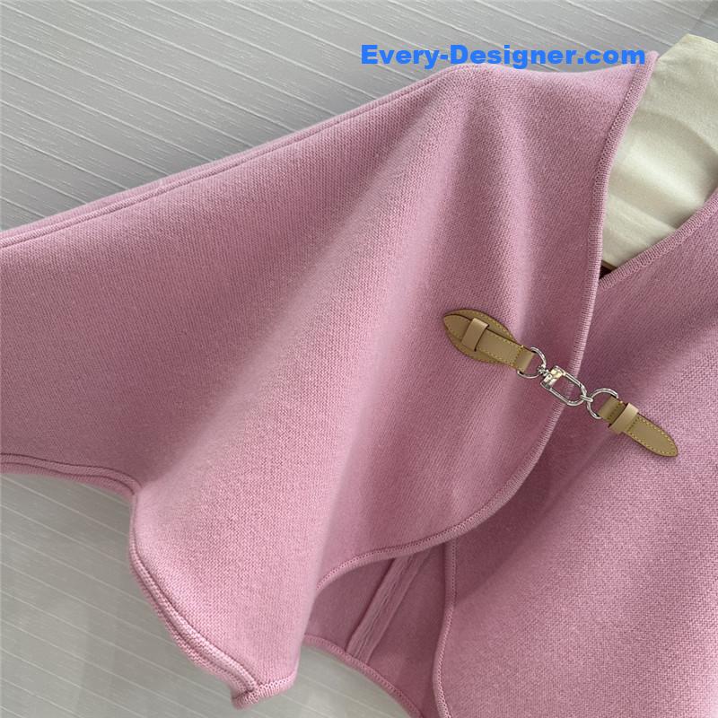 l0vis Vvtt0n lv wool knitted cape coat