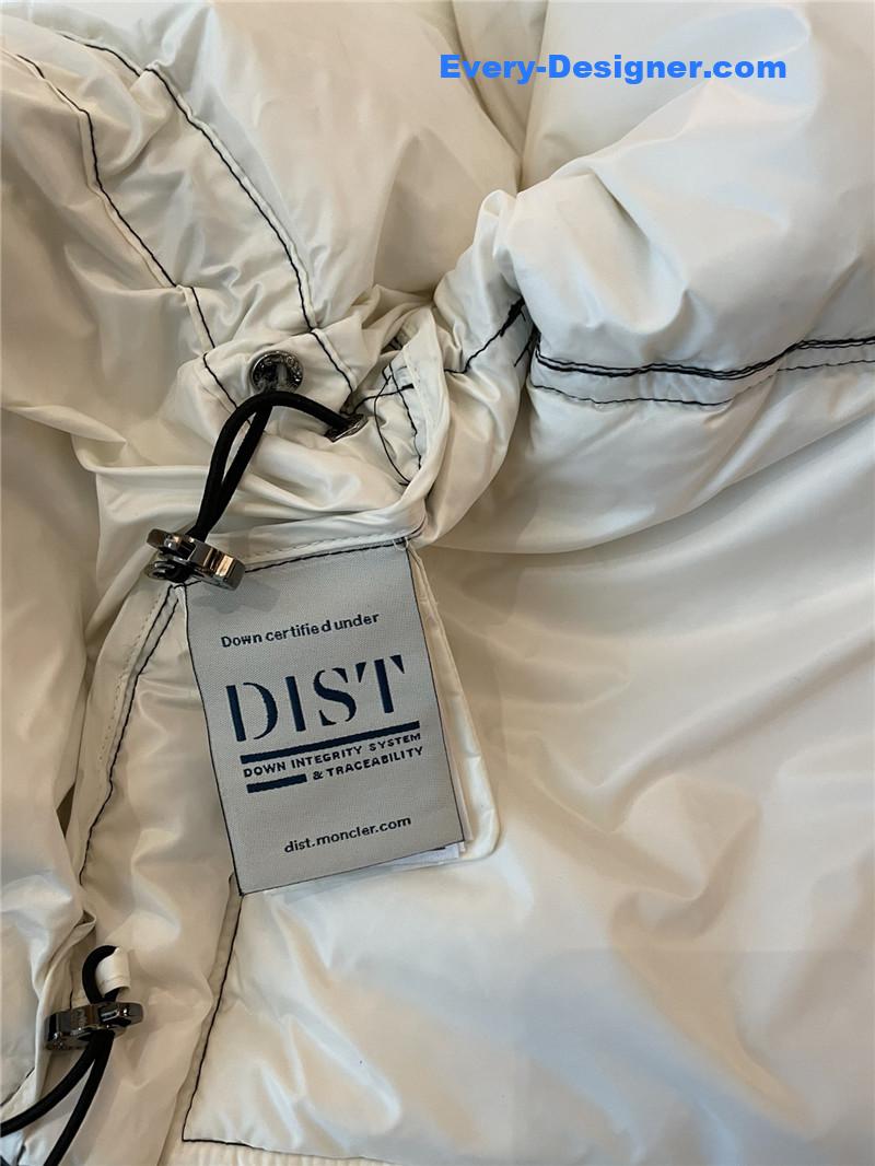 Moncler lettering hooded down jacket