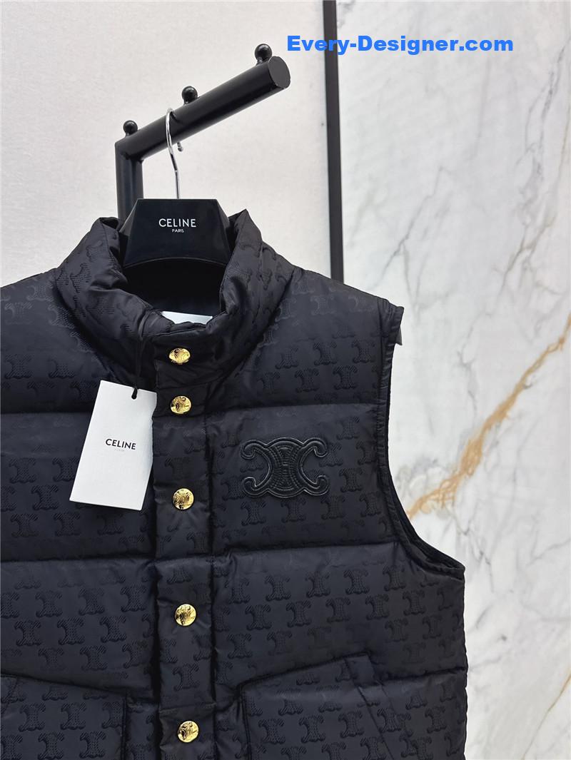 Ce1i*e stand collar down vest