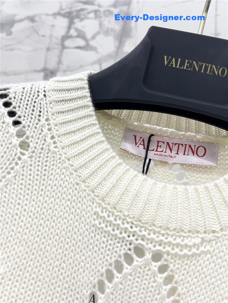 Va1e*ntin0 embroidered wool sweater