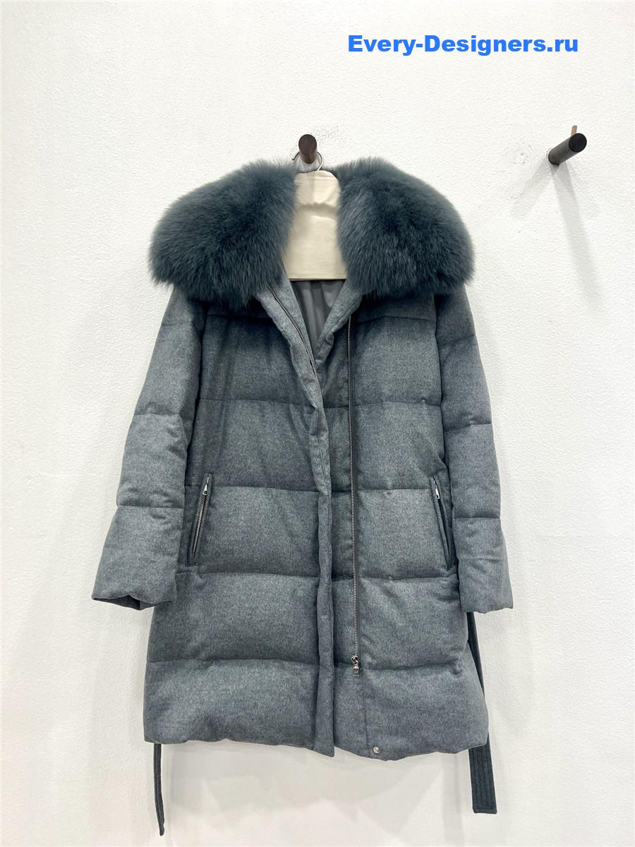 L0r0 P1ana fox fur collar down jacket