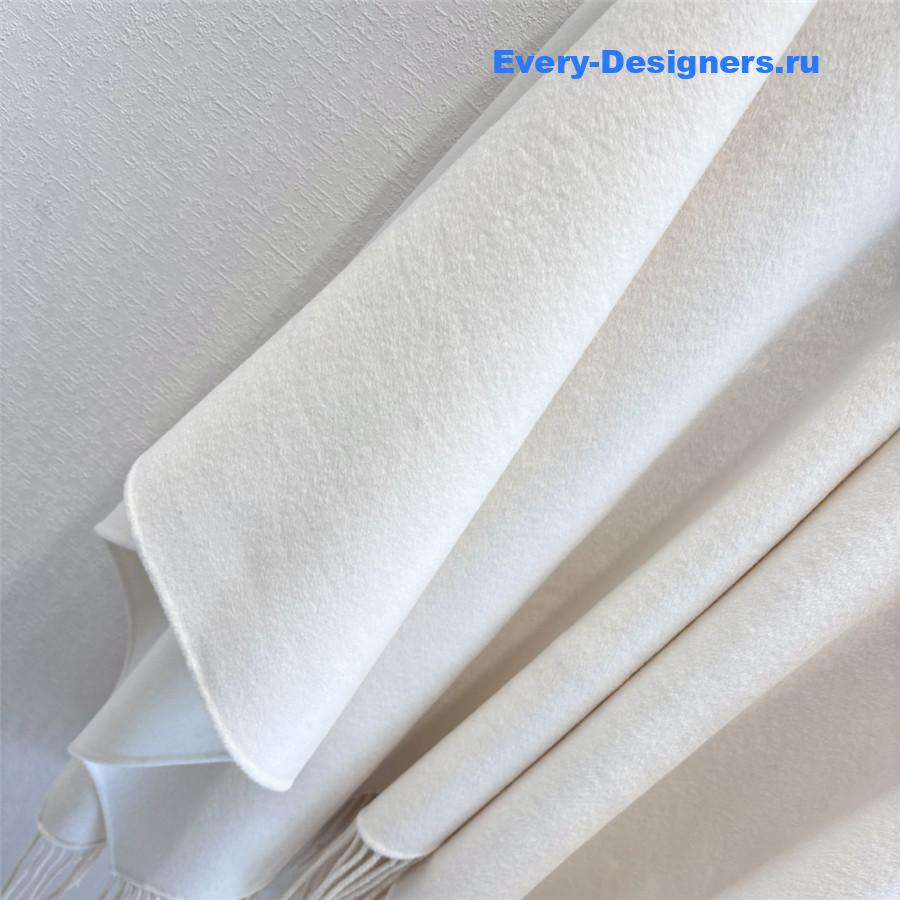 D10r cashmere buttoned cape