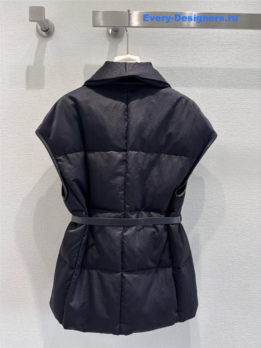 L0ew* lapel down vest