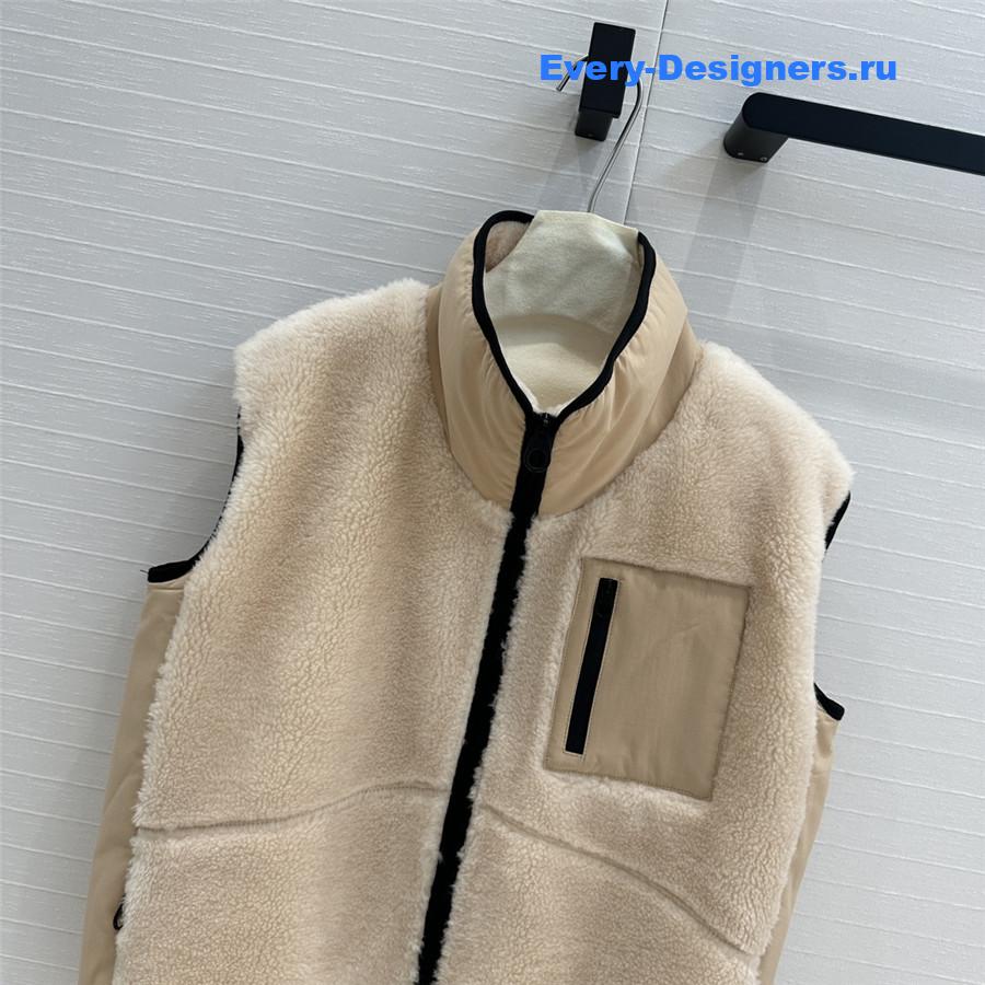 L0r0 P1ana popular vest jacket