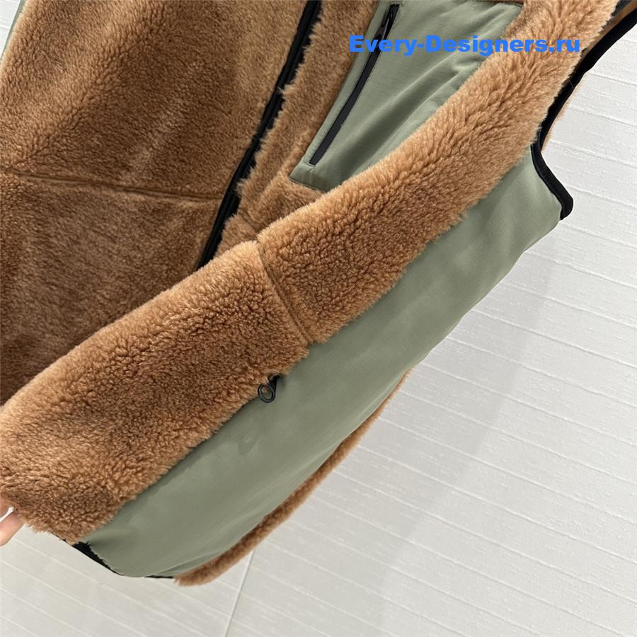 L0r0 P1ana popular vest jacket