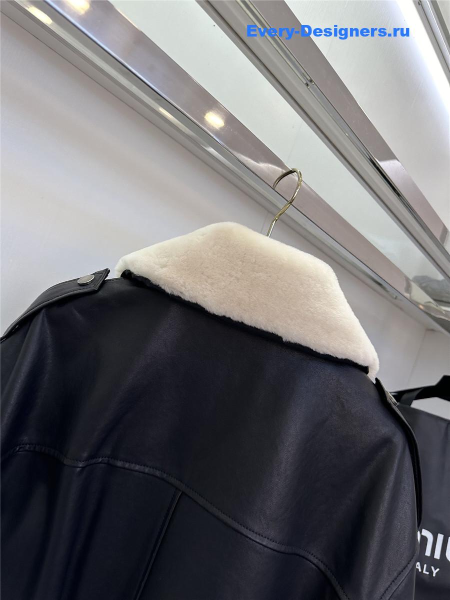 M1um1u sheepskin coat