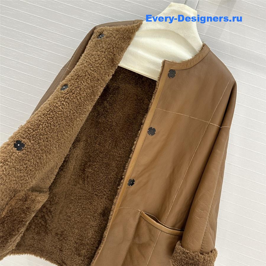 Vanitoo shearling coat