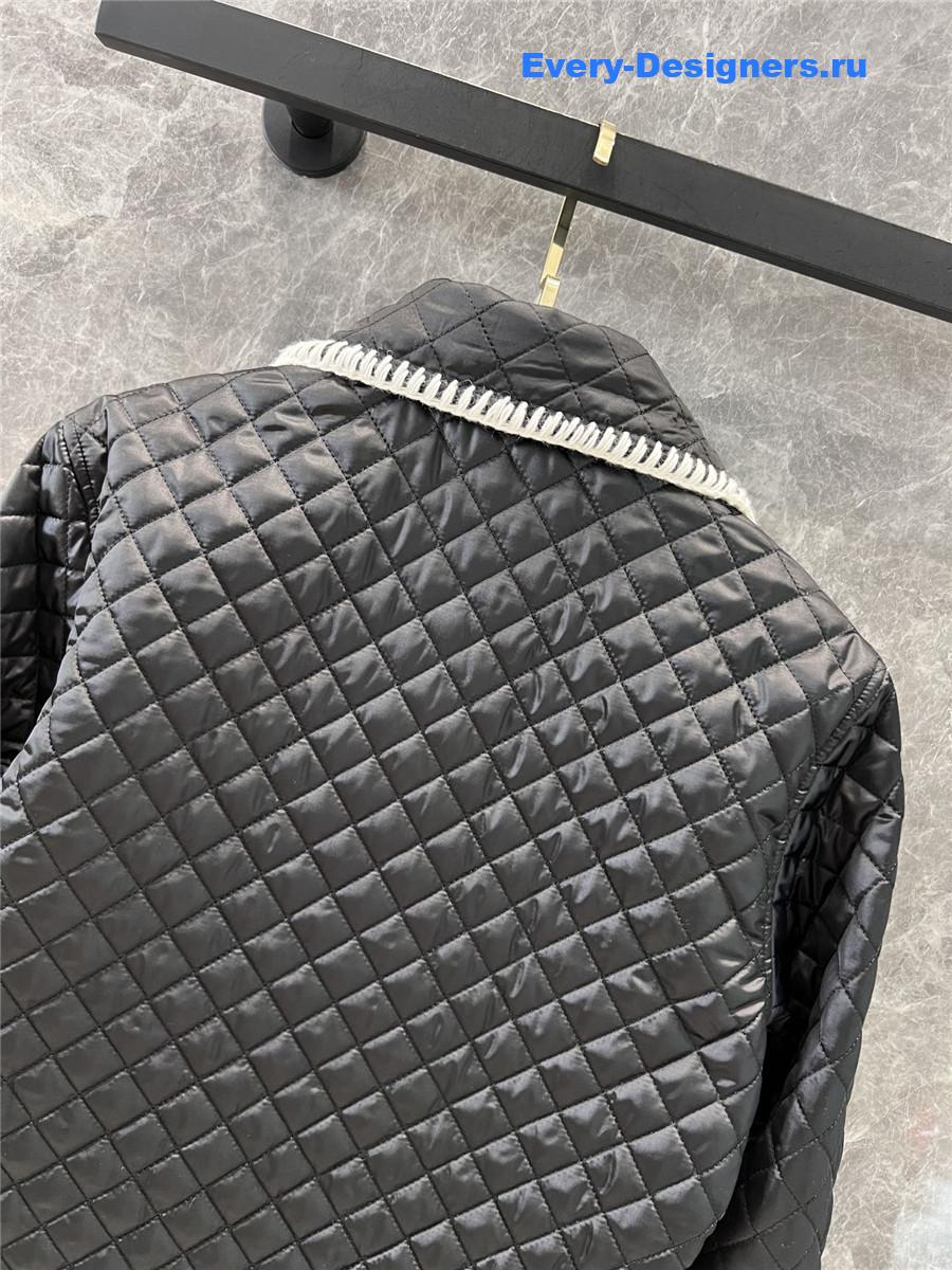 cc D1am0nd quilted jacket