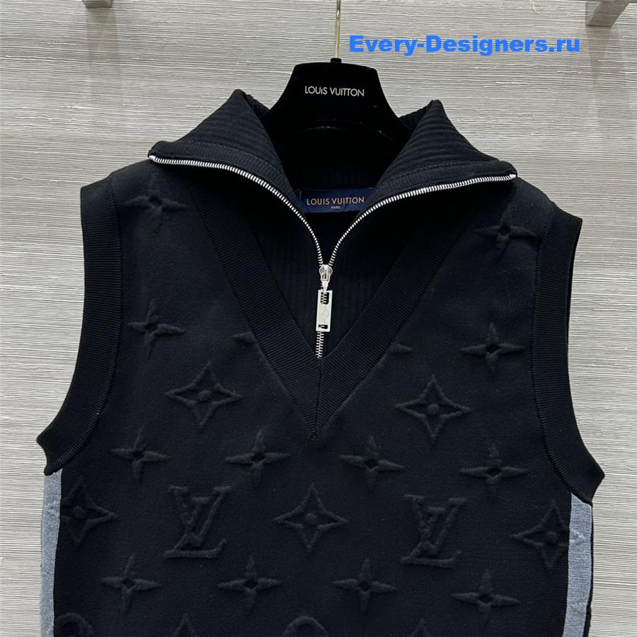 l0vis Vvtt0n lv knitted vest top