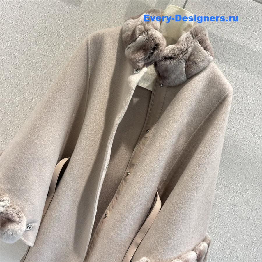 L0r0 P1ana cashmere cape