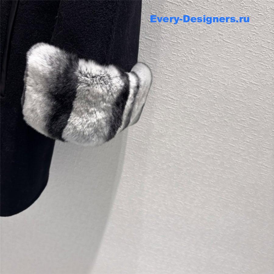 L0r0 P1ana cashmere cape