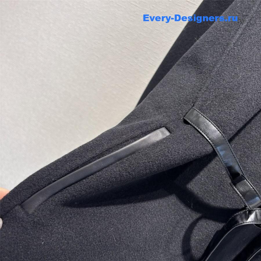 L0r0 P1ana cashmere cape