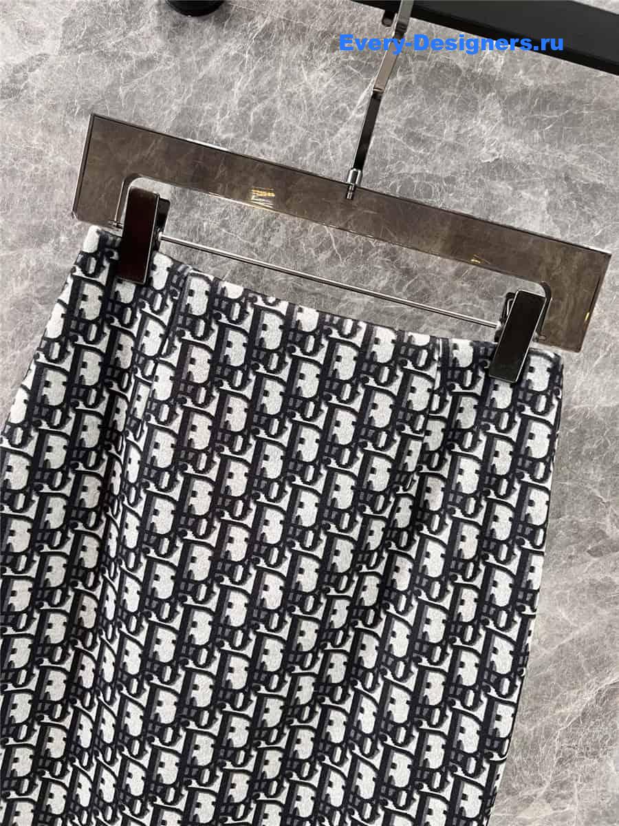D10r wool classic monogram skirt