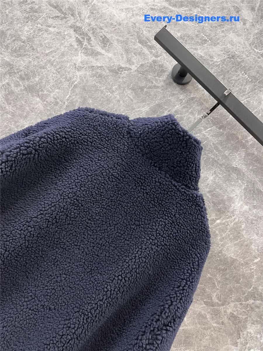 l0vis Vvtt0n lv stand collar grain fleece jacket