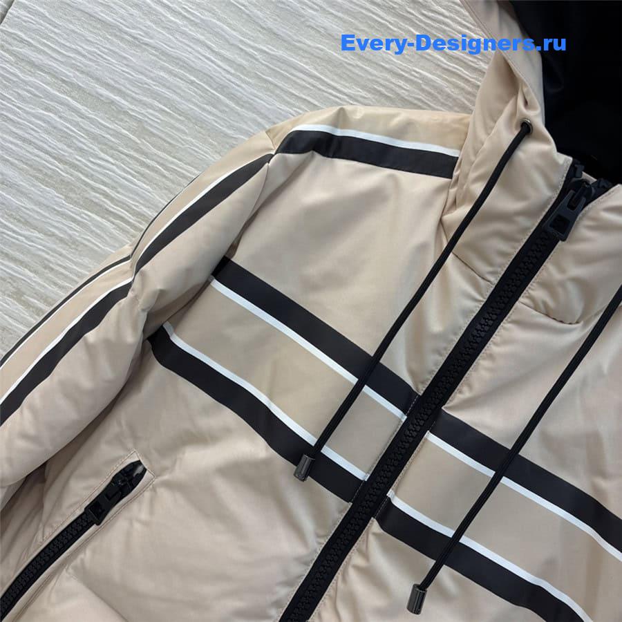 D10r D10ralps hooded cropped puffer jacket