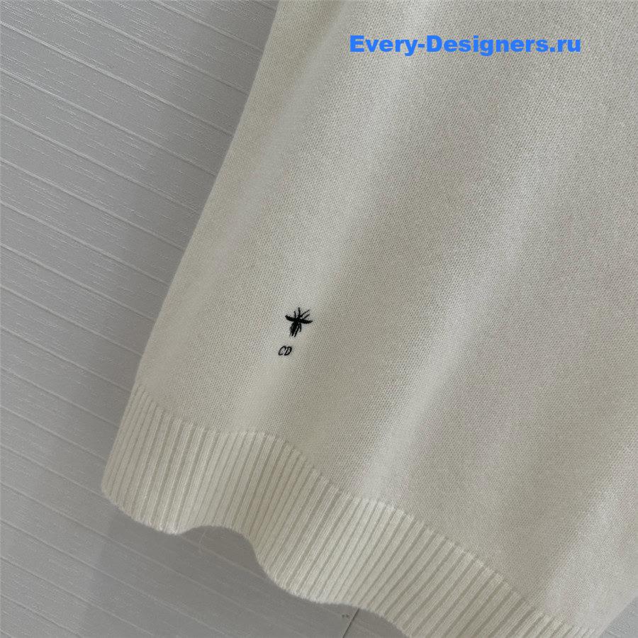 D10r twinset sleeveless knit top in white