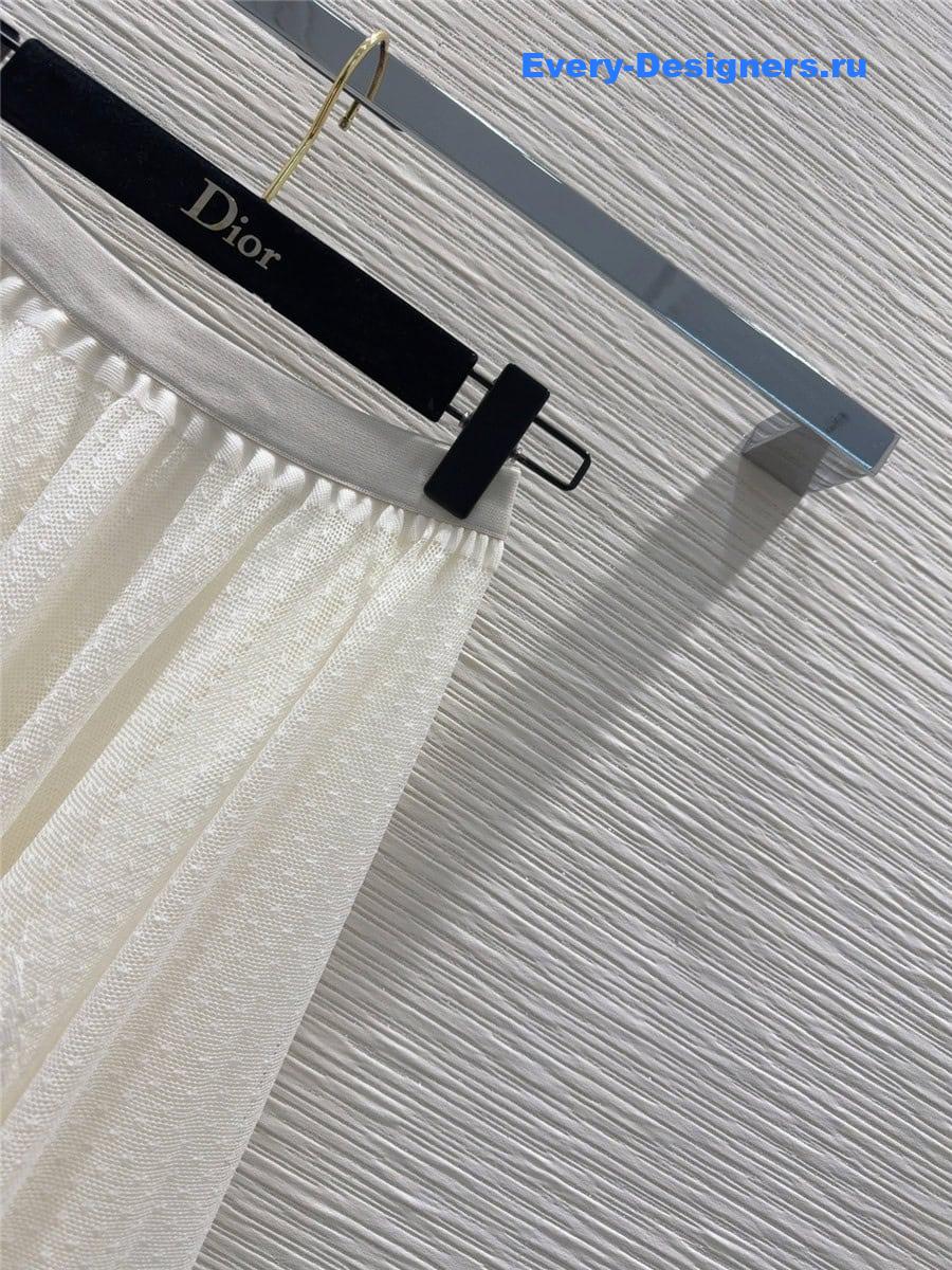 D10r water soluble lace skirt