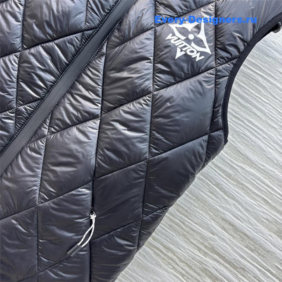 l0vis Vvtt0n lv quilted vest zipper jacket