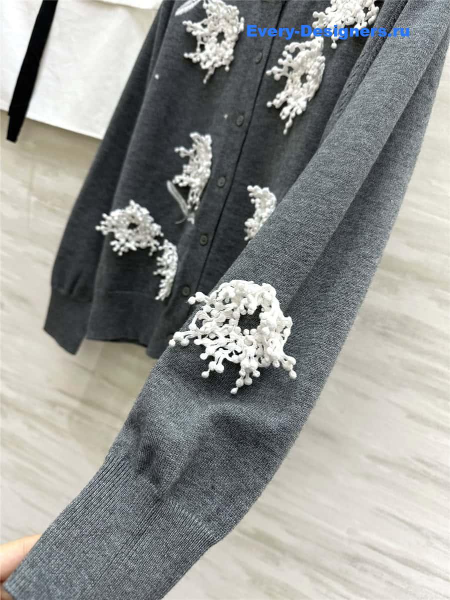 CC Edelweiss embroidered cardigan