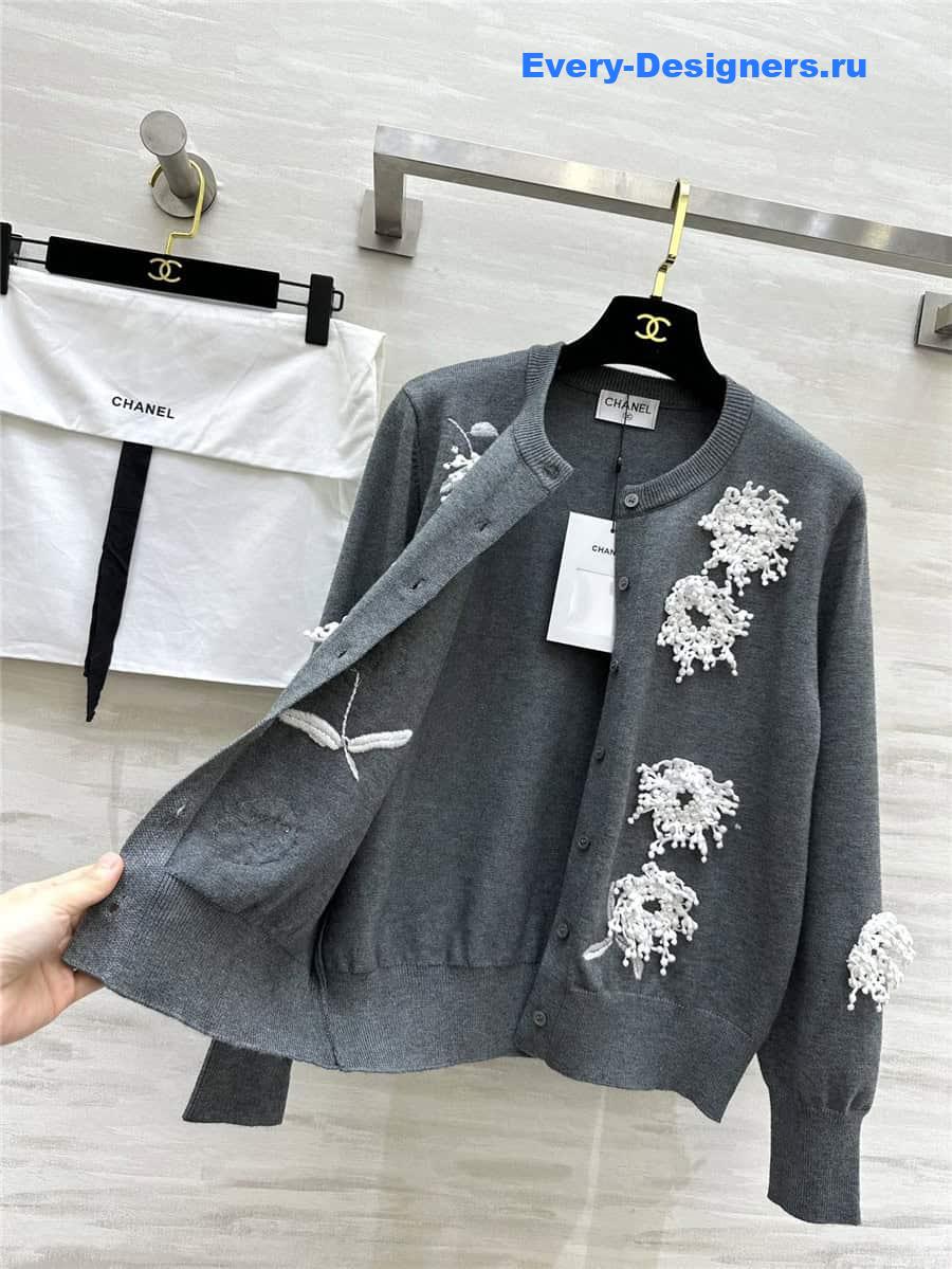CC Edelweiss embroidered cardigan