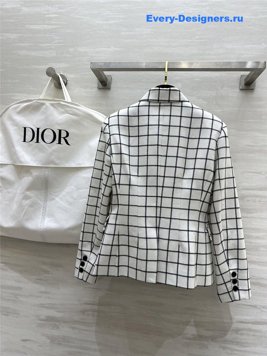 D10r check blazer