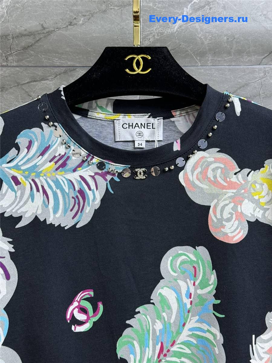 CC feather print T-shirt