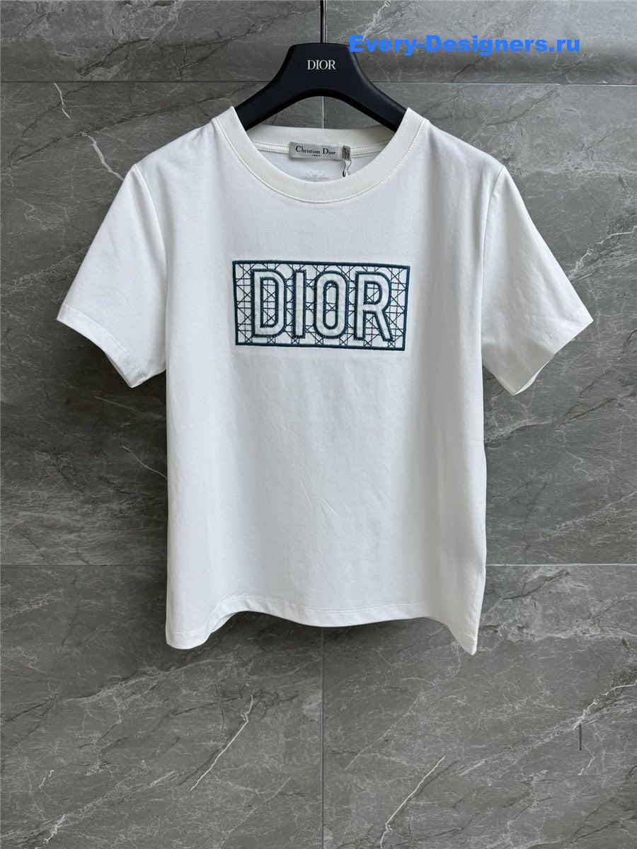 D10r logo embroidered t-shirt