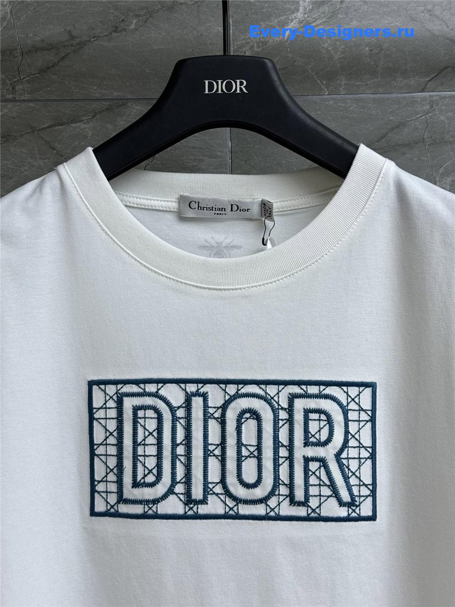 D10r logo embroidered t-shirt