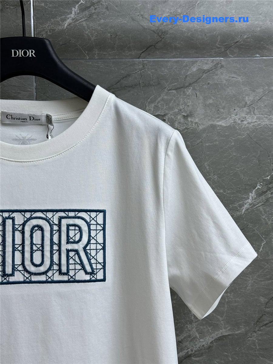 D10r logo embroidered t-shirt
