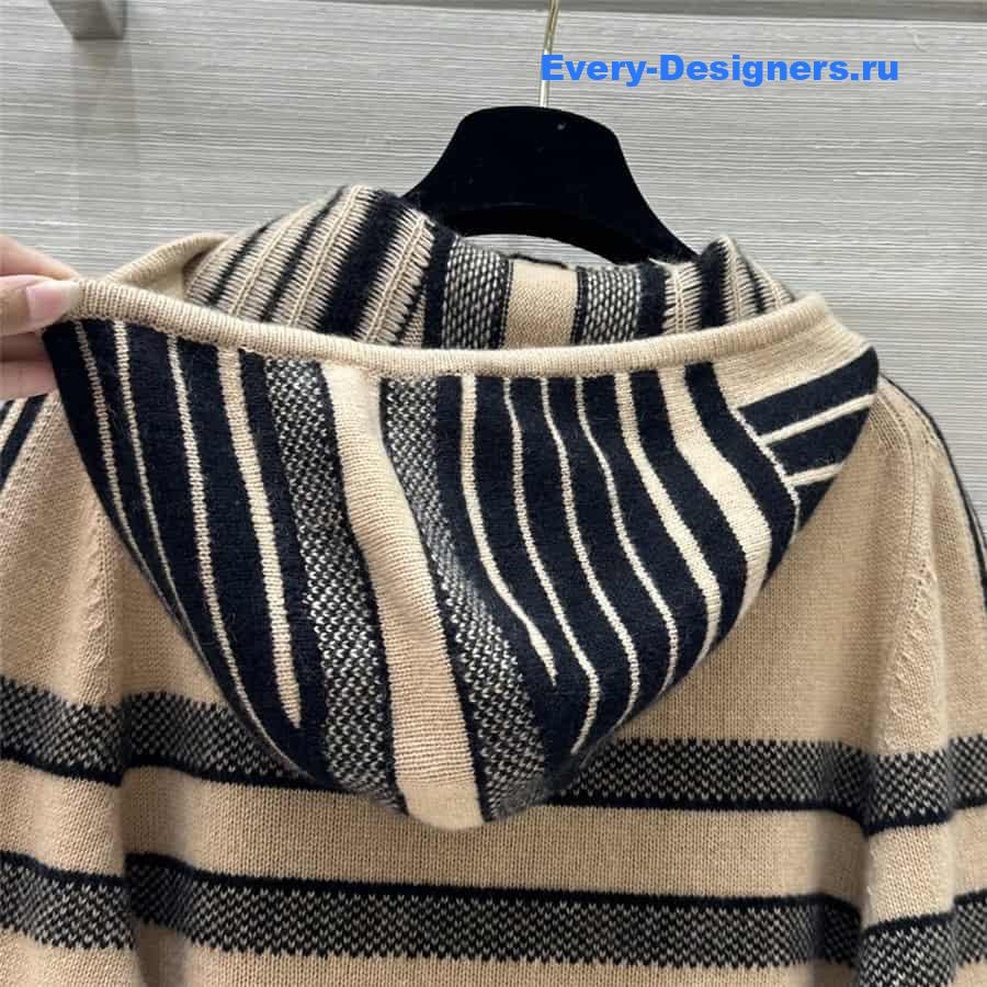 D10ralps three-quarter sleeve hooded sweater in beige