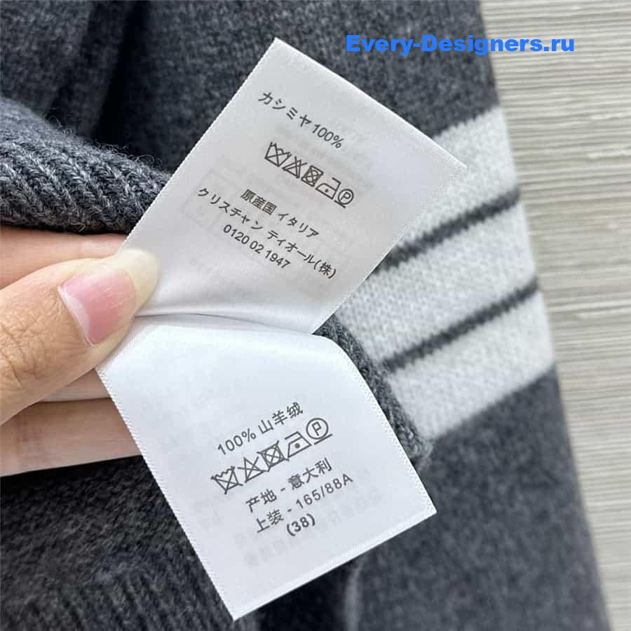 D10ralps three-quarter sleeve hooded sweater in grey