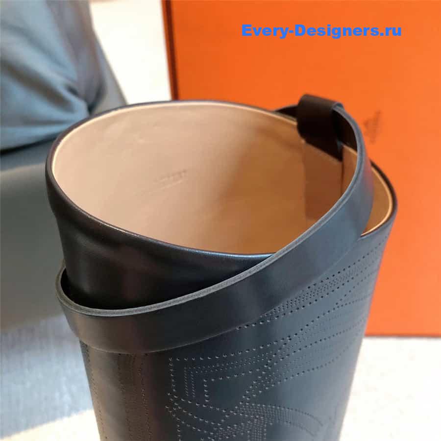 H**me5 jumping boots black