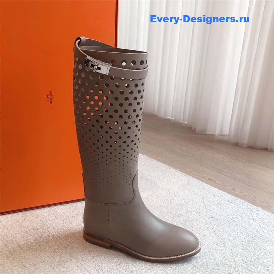 H**me5 perforated jumping boots