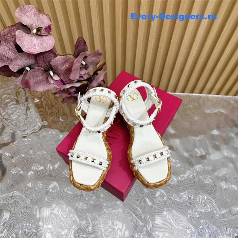 Va1e*ntin0 rockstud white wedge calfskin sandals