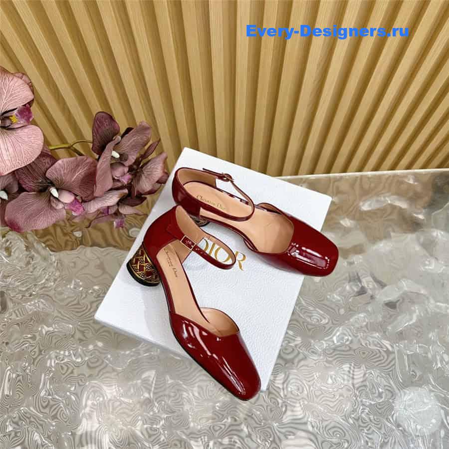 jolie D10r red patent calfskin pumps