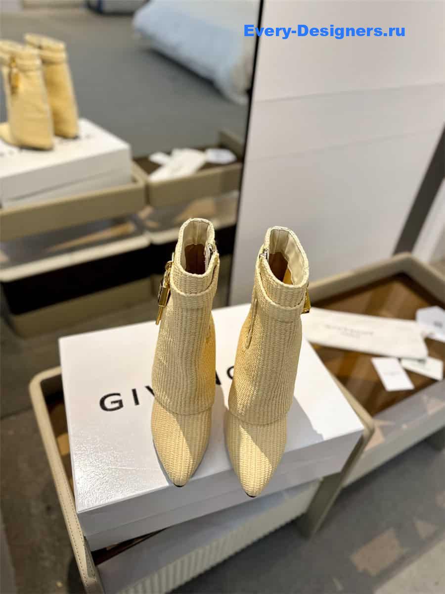 Givenchy Shark Lock Ankle Boots in Raffia