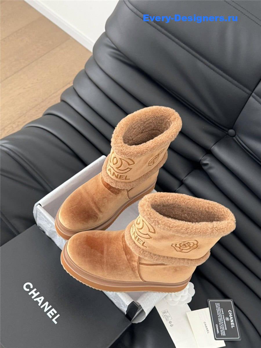 Ch**el brown women shearling boots