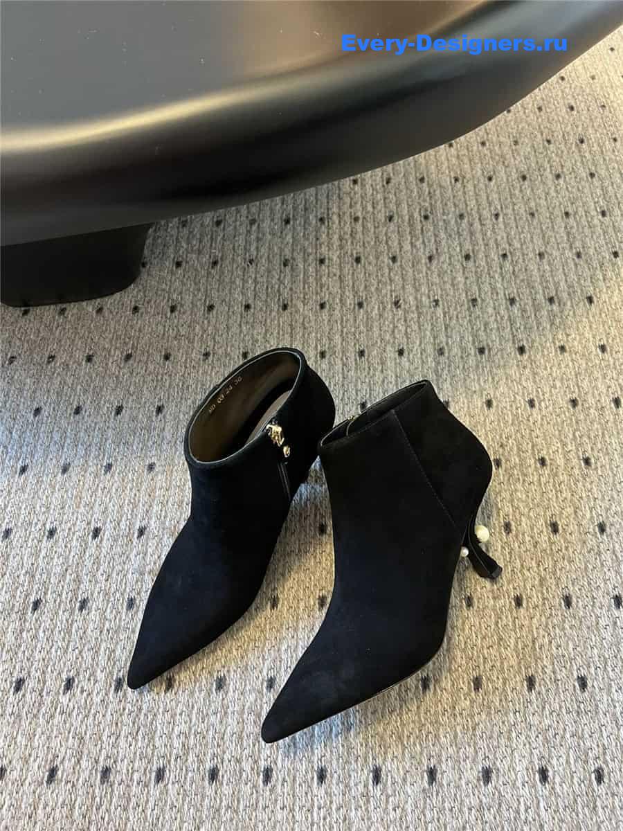 D10r women’s pointed toe shoes