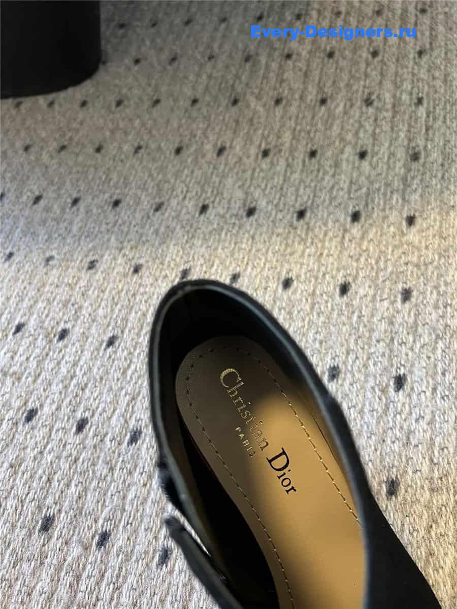 D10r women’s pointed toe shoes