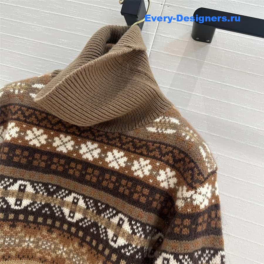 L0r0 P1ana scopello turtleneck sweater